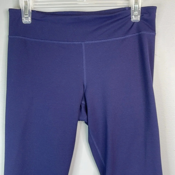 UNDER ARMOUR Fitted Cropped Leggings Navy Blue Low Rise Back Logo M - Picture 3 of 11